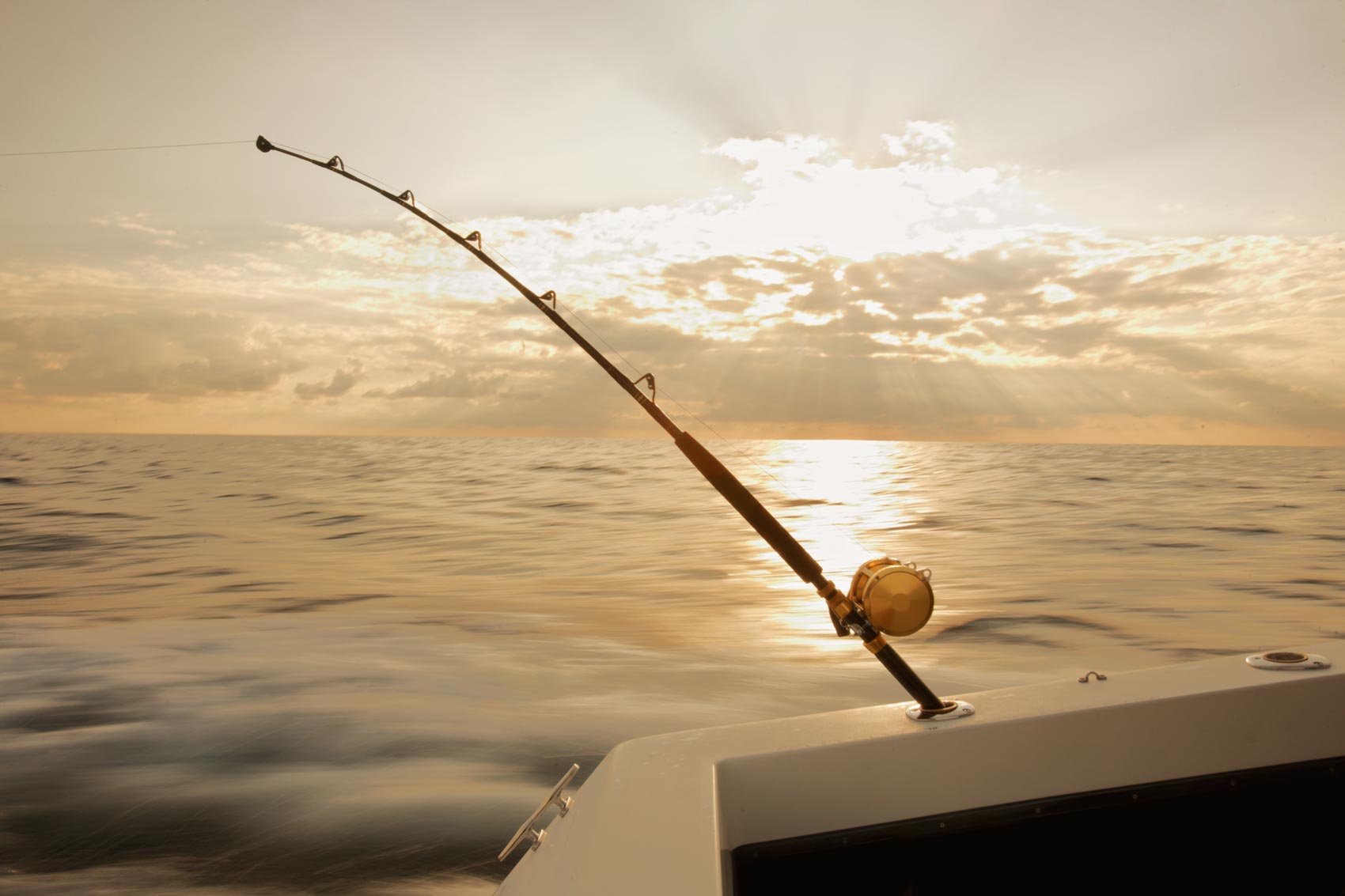 00-Fishing_Reel_Troll_Sunrise