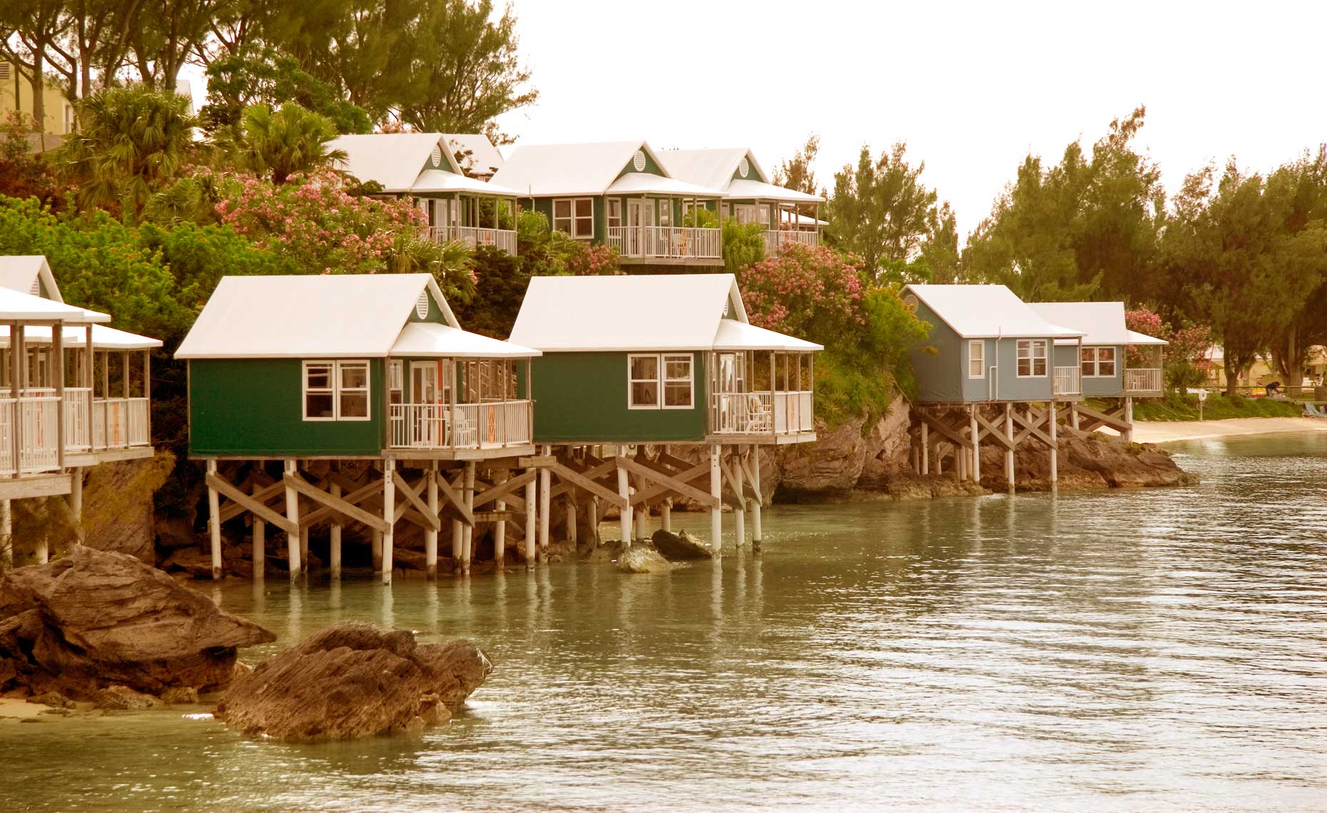 010-stilt-houses-bermuda